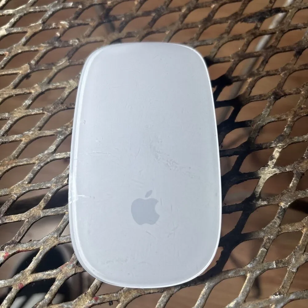 Apple Magic Mouse (1st Gen) Model A1296 – Wireless Bluetooth